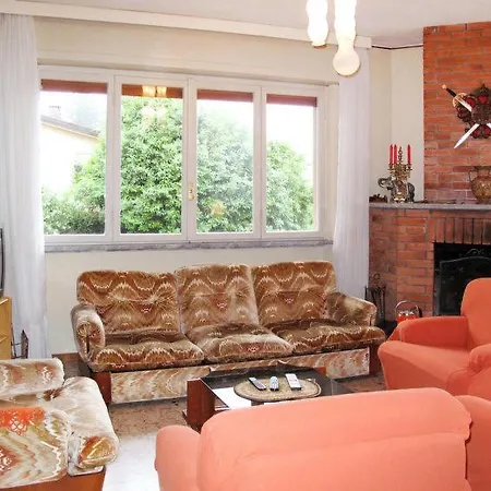 Sleeps 10 Pool *