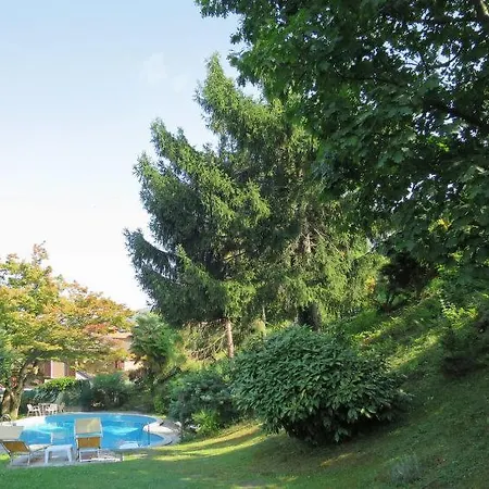 Sleeps 10 Pool *